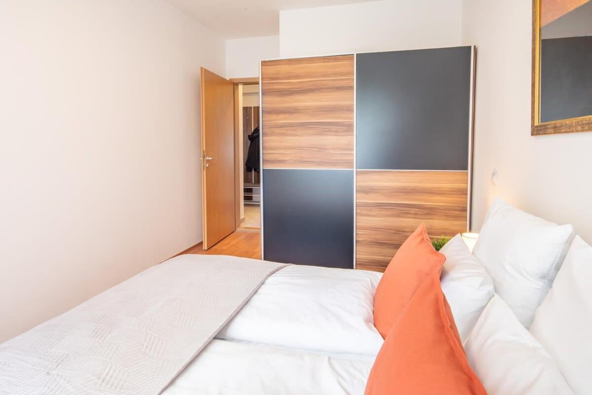 Apartamento - Balcony - Modern