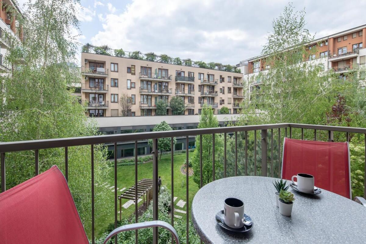 - Balcony - Modern * Boedapest